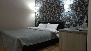 Отель Hotel The gallery Киев Улучшенный семейный номер-8