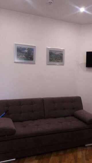 Отель Hotel The gallery Киев Улучшенный семейный номер-10